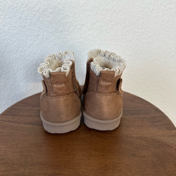 Wonder Nation Infant Girl Size 3 Brown Faux Suede Ruffle Bow Ankle Boots - Picture 4 of 10